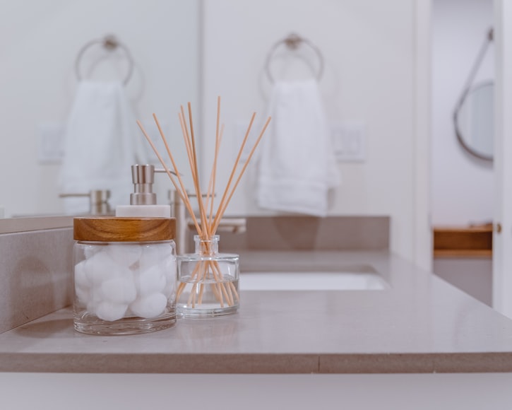 Use a Smell Diffuser